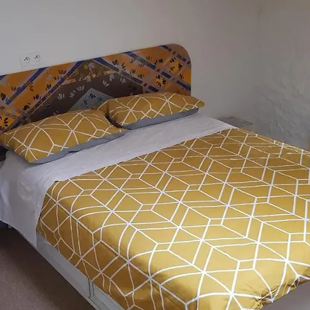 Furnished Stone Holiday home Ruffec (Charente)
